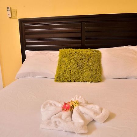 Kingston Sunset Guest Apartment I Екстериор снимка