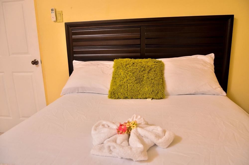 Kingston Sunset Guest Apartment I Екстериор снимка