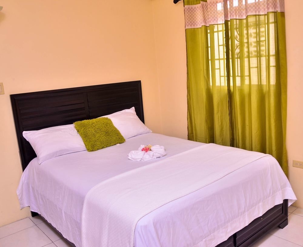 Kingston Sunset Guest Apartment I Екстериор снимка