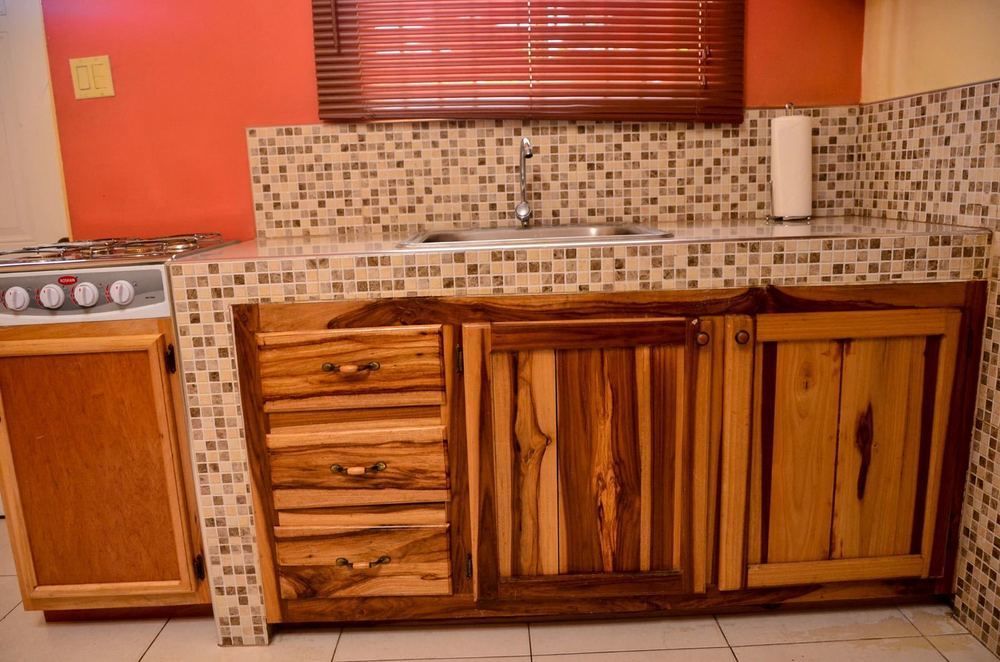 Kingston Sunset Guest Apartment I Екстериор снимка