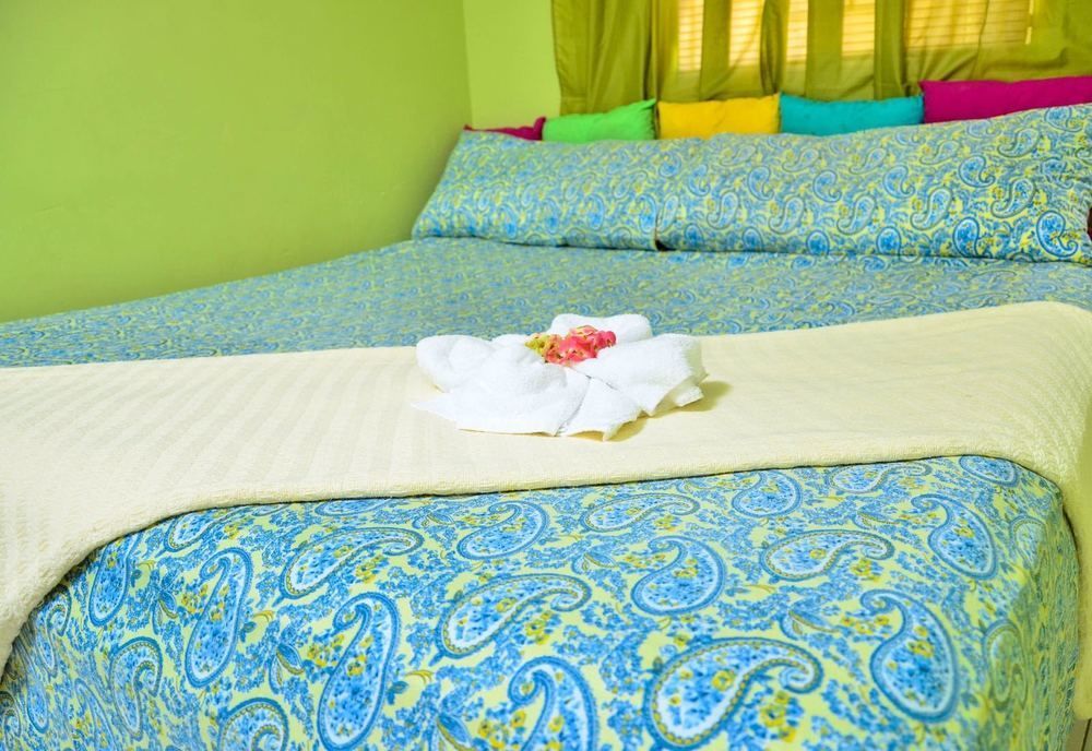 Kingston Sunset Guest Apartment I Екстериор снимка
